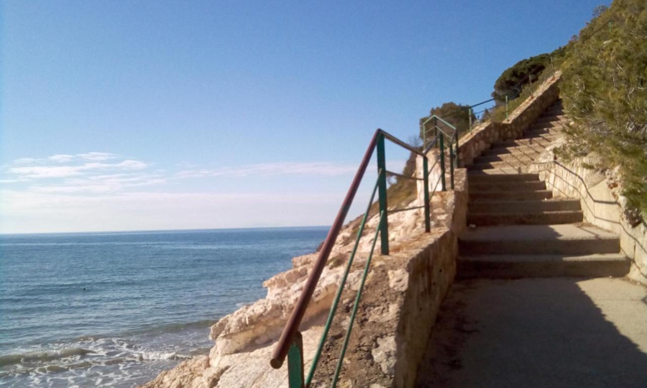 Apartament Escaliro Pins Salou Eksteriør billede