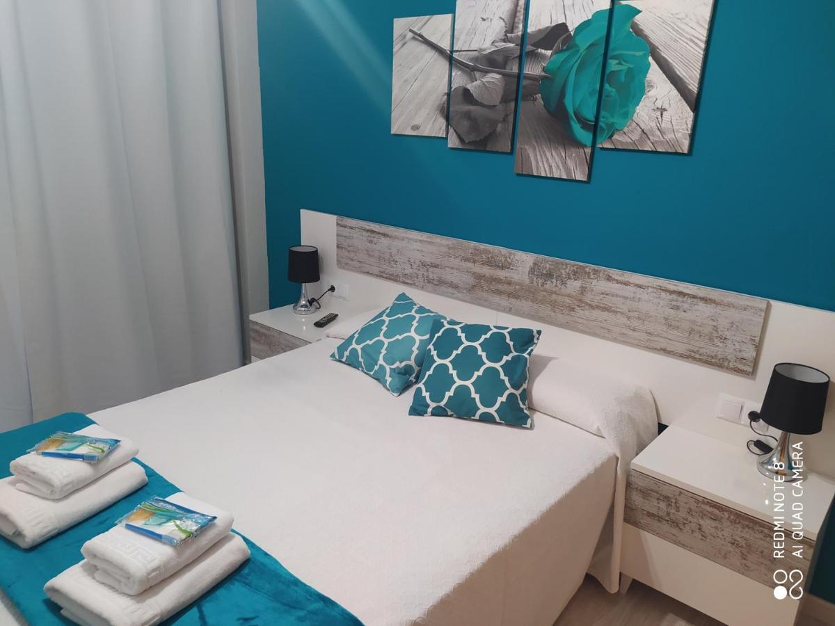 Apartament Escaliro Pins Salou Eksteriør billede